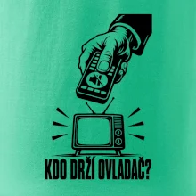 Kdo drží ovladač?