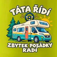 Táta řídí zbytek posádky radí rodinný karavan