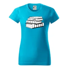 Knihy černobílé na sobě