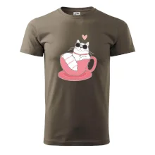 Hustá kočka v hrníčku