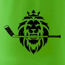 Lev s hokejkou v tlamě