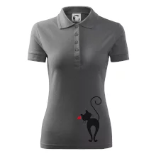 Zamilovaná kočka zezadu