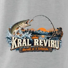 Listopadový rybář král revíru se štikou