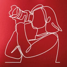 Fotografka stojící jedním tahem