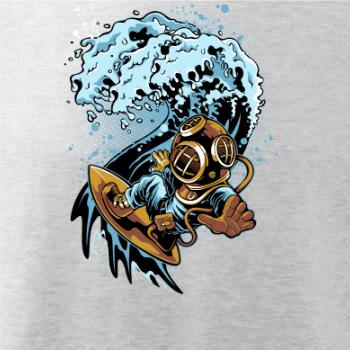 Surfující potápěč