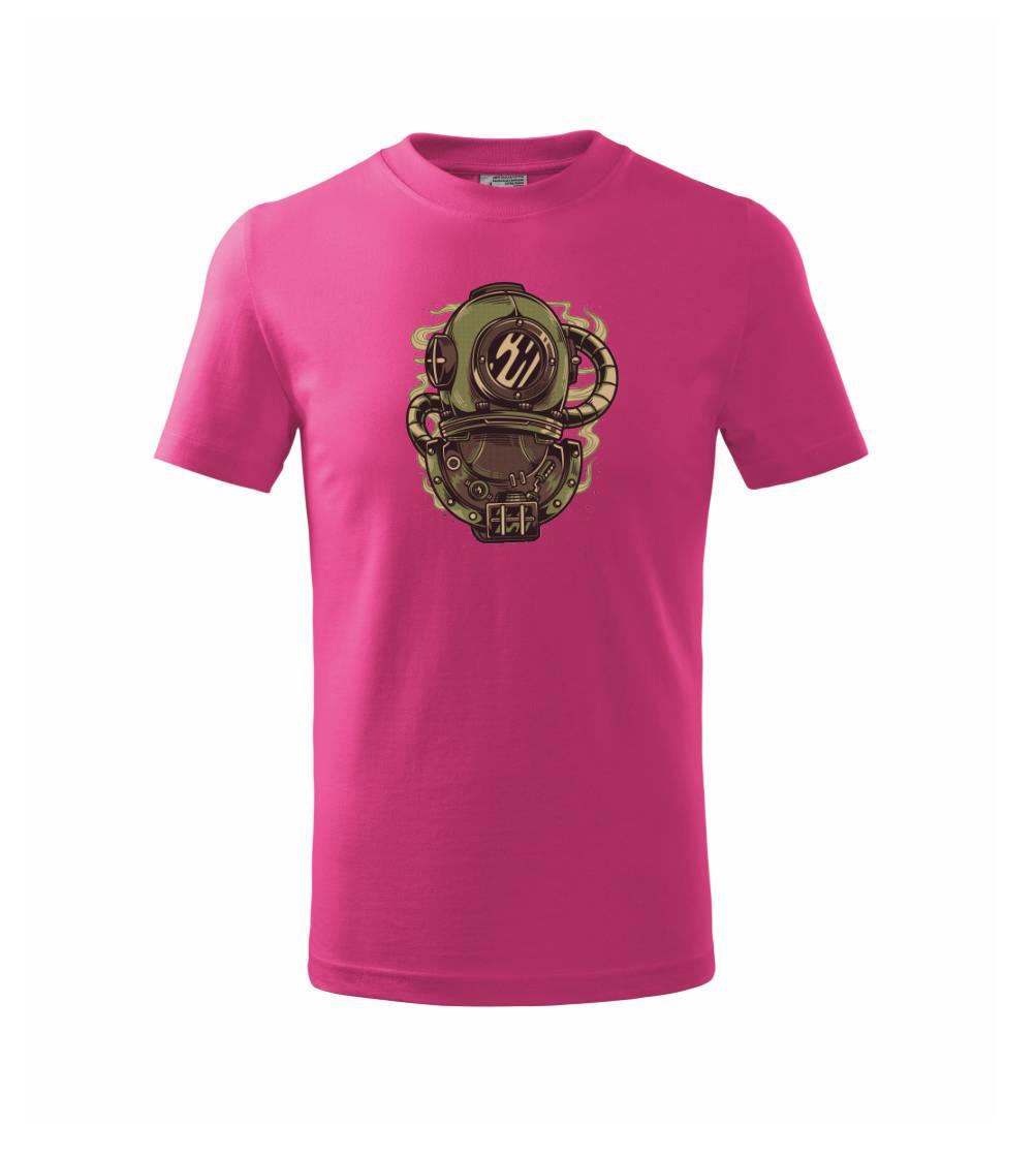 Starý potapěčský skafandr