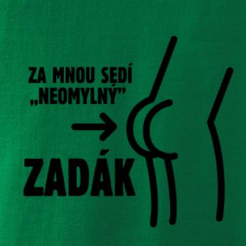 Za mnou sedí zadák