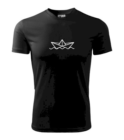 Papírová loďka na vodě
