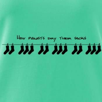 How pianists dry their socks