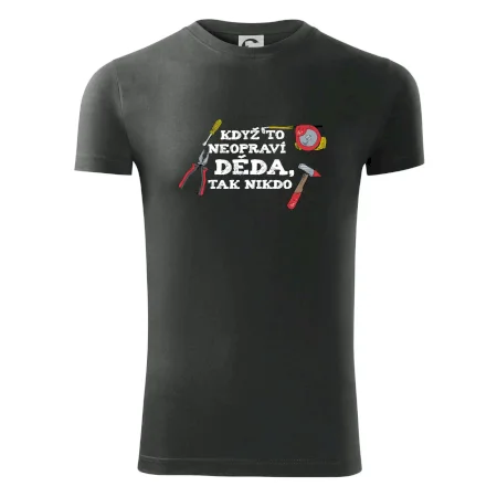 Když to neopraví děda, tak nikdo barevné