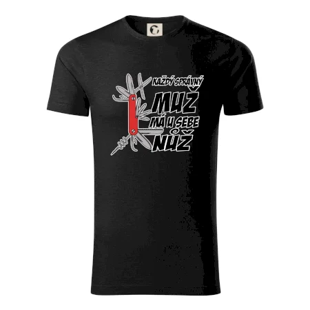 Každý správný muž, má u sebe nůž