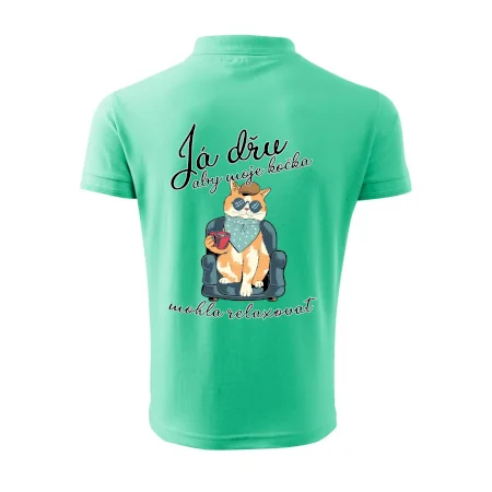Já dřu, aby moje kočka mohla relaxovat