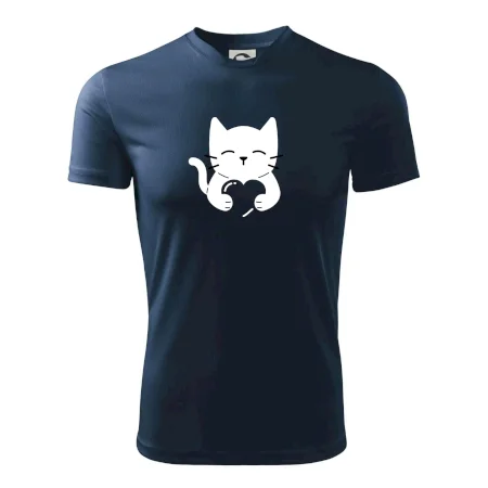 Kočka drží srdce