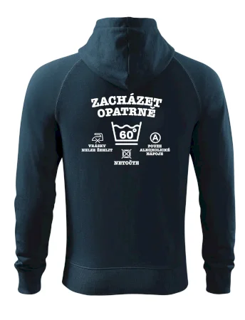 Zacházet opatrně 60