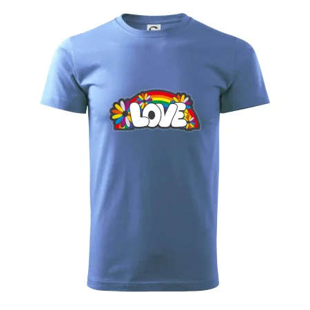 Love s duhou v pozadí