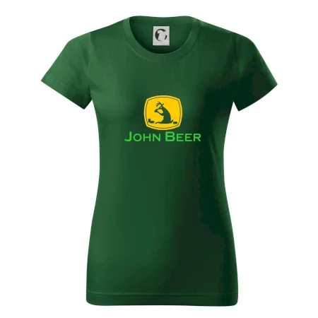 John Beer jelen s pivem