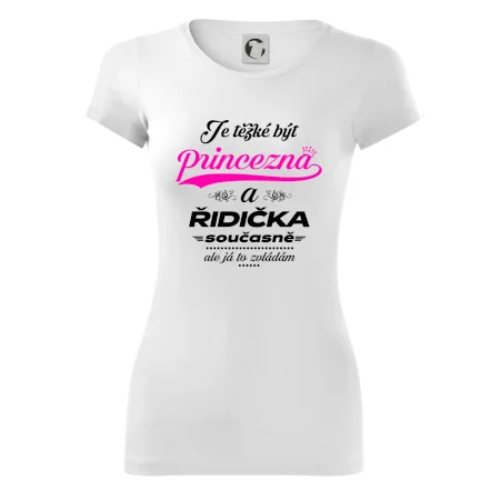 Je těžké být princezna - řidička