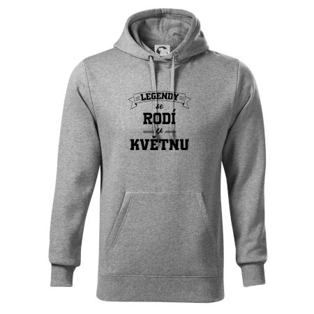 Legendy se rodí v květnu