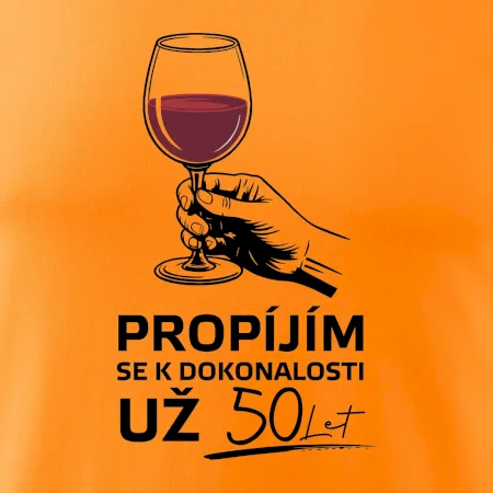 Červené víno - propíjím se už 50 let