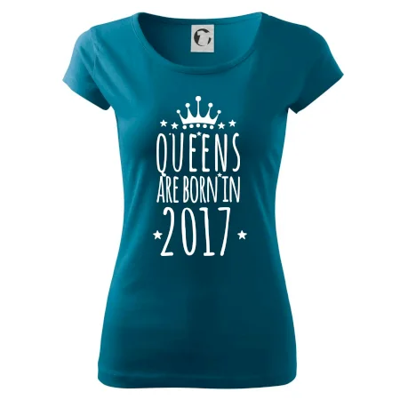 Queens are born in 2017