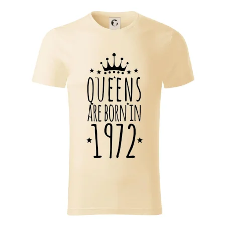 Queens are born in 1972