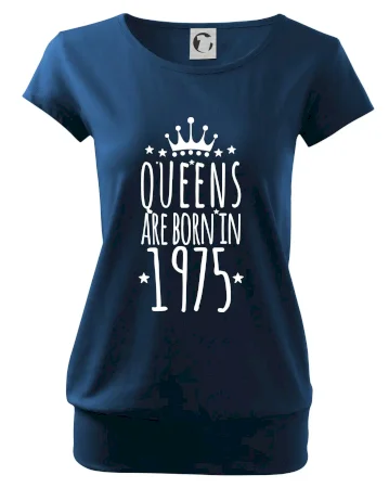 Queens are born in 1975