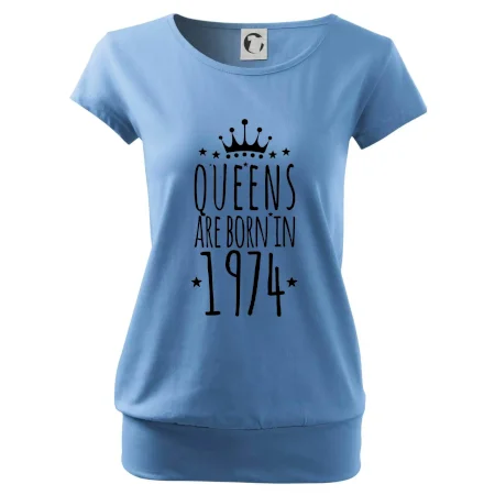 Queens are born in 1974