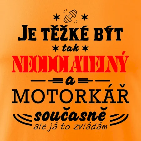 Je těžké být tak neodolatelný - motorkář