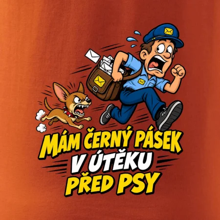 Černý pásek v útěku před psy