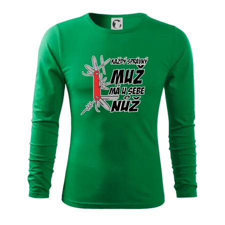 Každý správný muž, má u sebe nůž