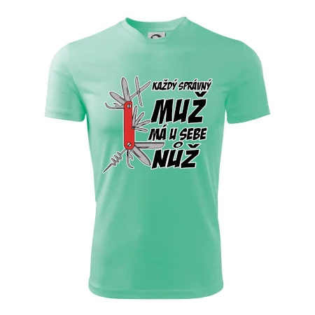 Každý správný muž, má u sebe nůž