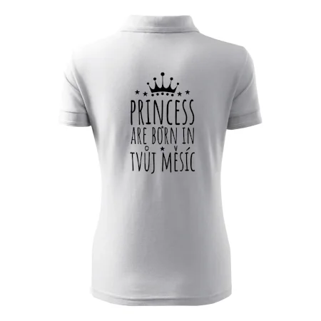 Princesses are born in (vlastní nápis měsíc narození)