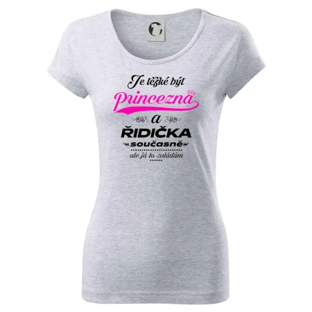 Je těžké být princezna - řidička