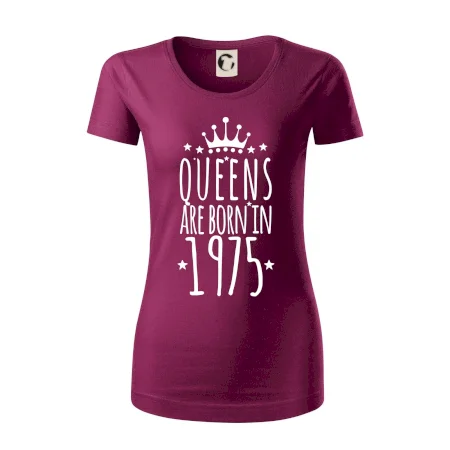 Queens are born in 1975