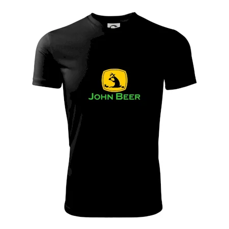 John Beer jelen s pivem