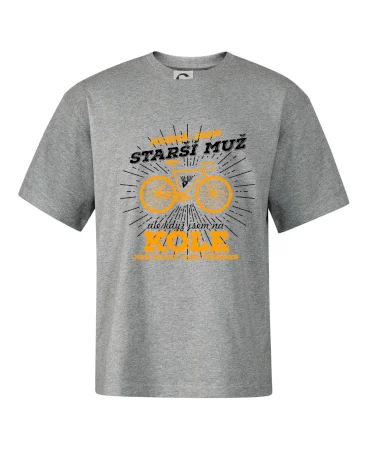 Starší muž - cyklista silniční kolo