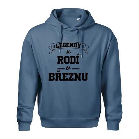 Legendy se rodí v březnu
