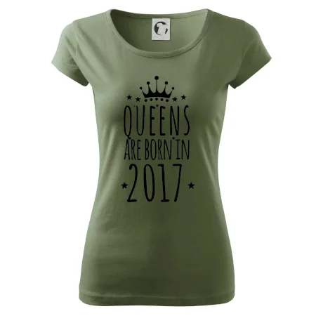 Queens are born in 2017