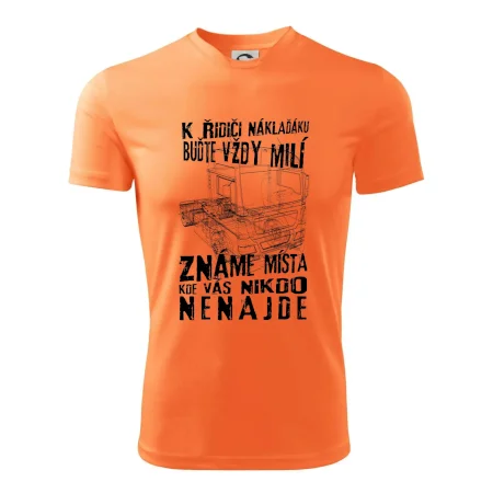 K řidiči náklaďáku buďte vždy milý