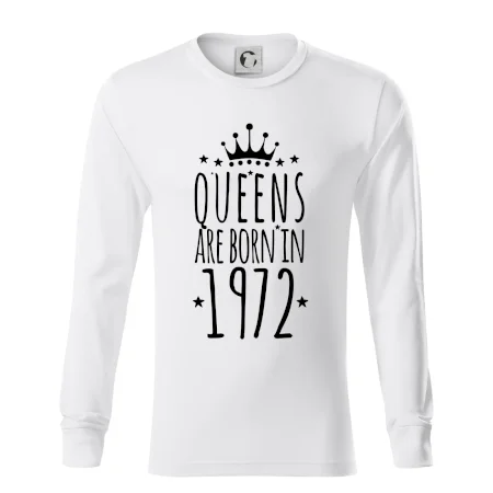 Queens are born in 1972