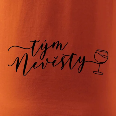 Tým nevěsty červené víno