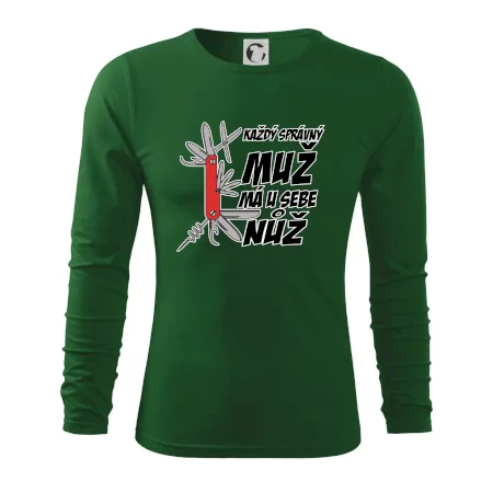 Každý správný muž, má u sebe nůž