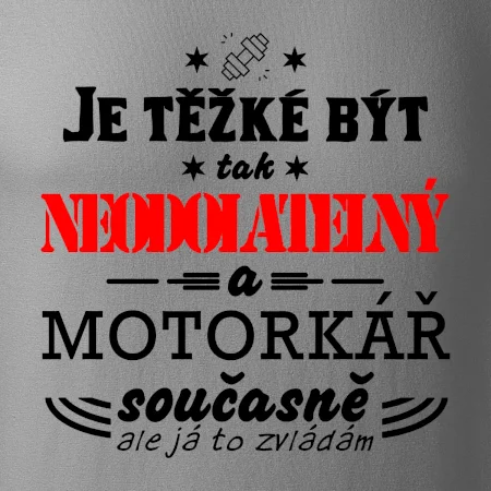 Je těžké být tak neodolatelný - motorkář