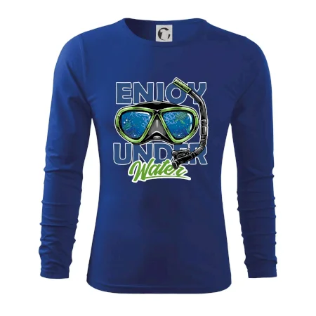 Enjoy Under Water