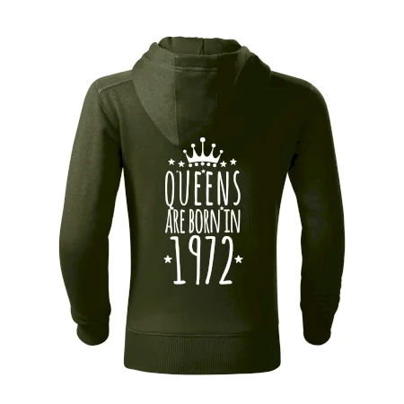 Queens are born in 1972