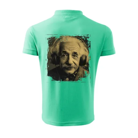 Albert se sluchátky