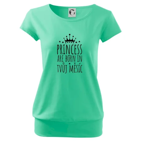 Princesses are born in (vlastní nápis měsíc narození)