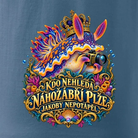 Král makra nahožábří plž s fotoaparátem
