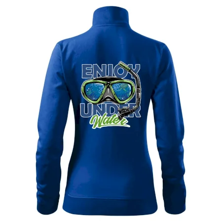 Enjoy Under Water
