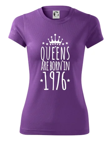 Queens are born in 1976